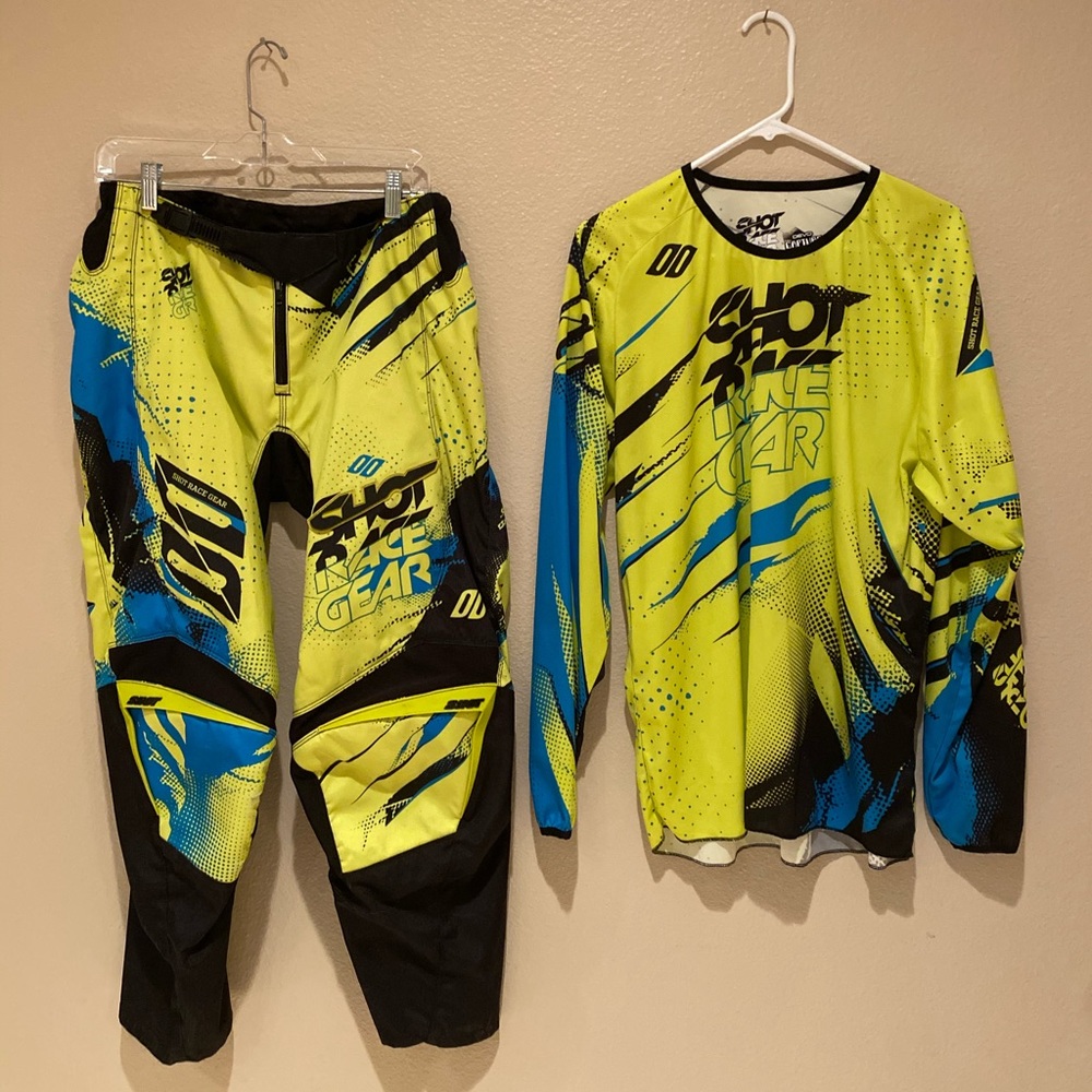 Men’s motocross gear.  Ventilated jersey